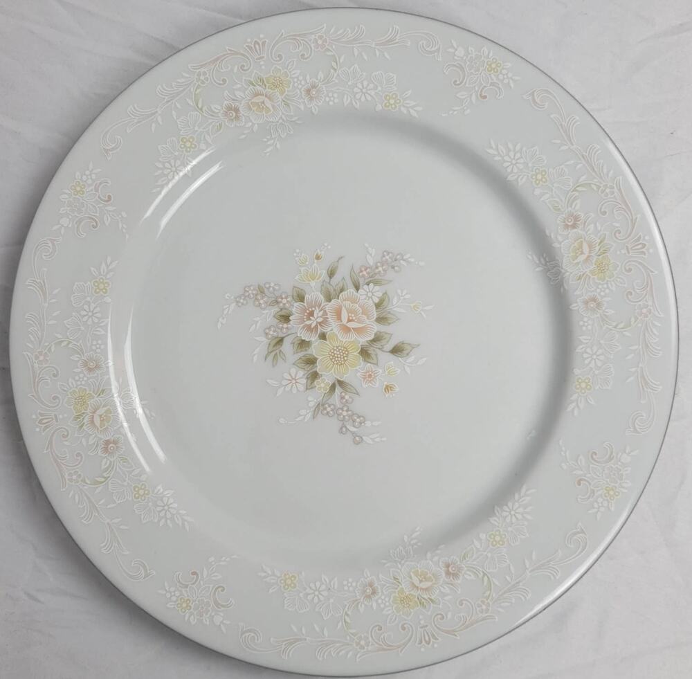 Crescent Fine China Jie Pai Dinner Plate Painted Golden Flowers and Accents